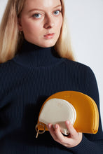 Load image into Gallery viewer, Calf Dia Mini Mirror Wallet - Honey
